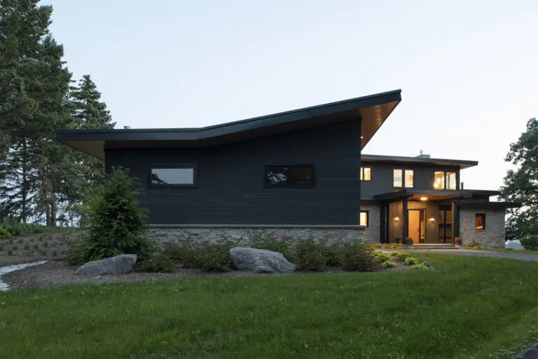 River Bluff Modern