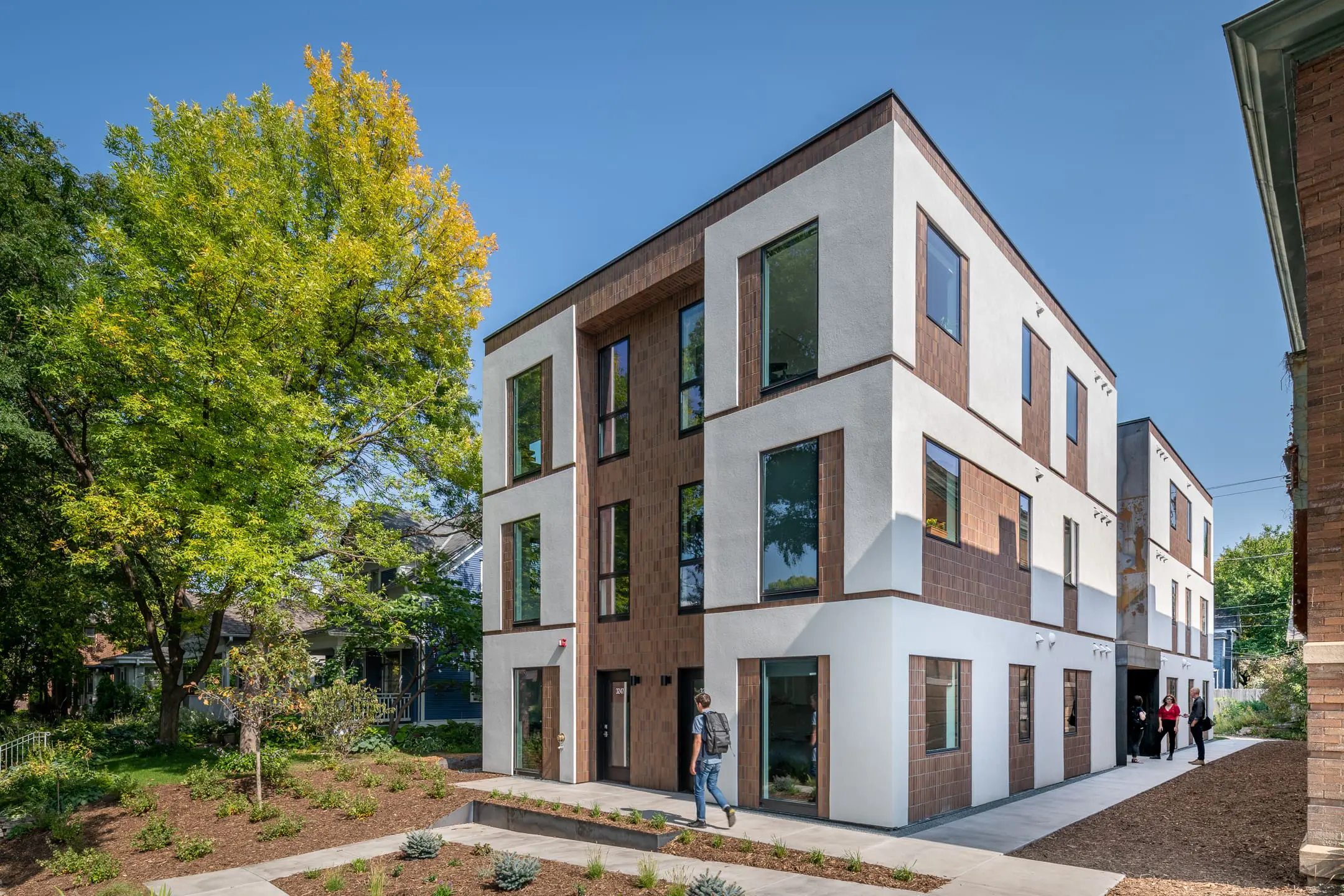 Amp House Apartments