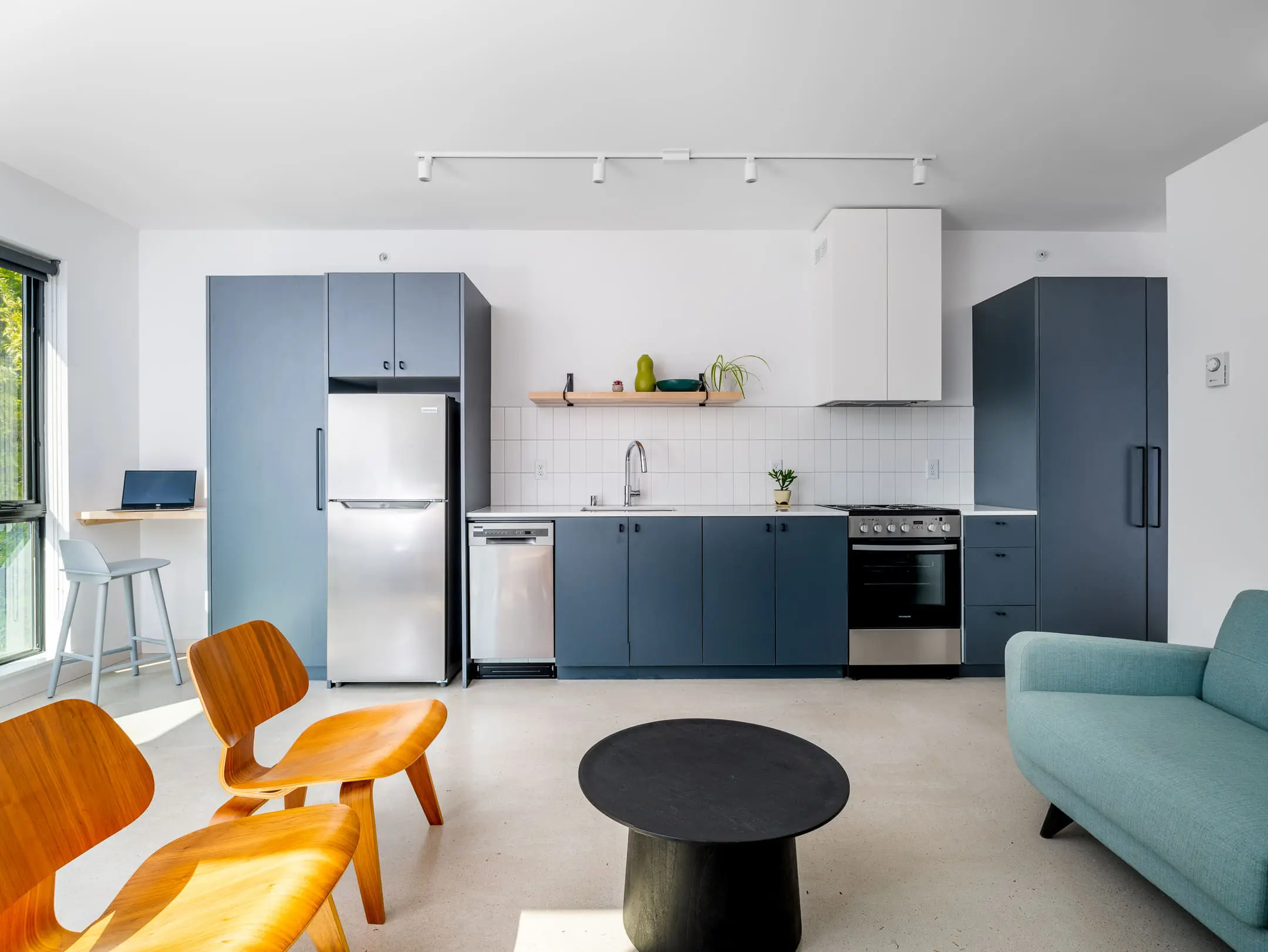 Amp House Apartments