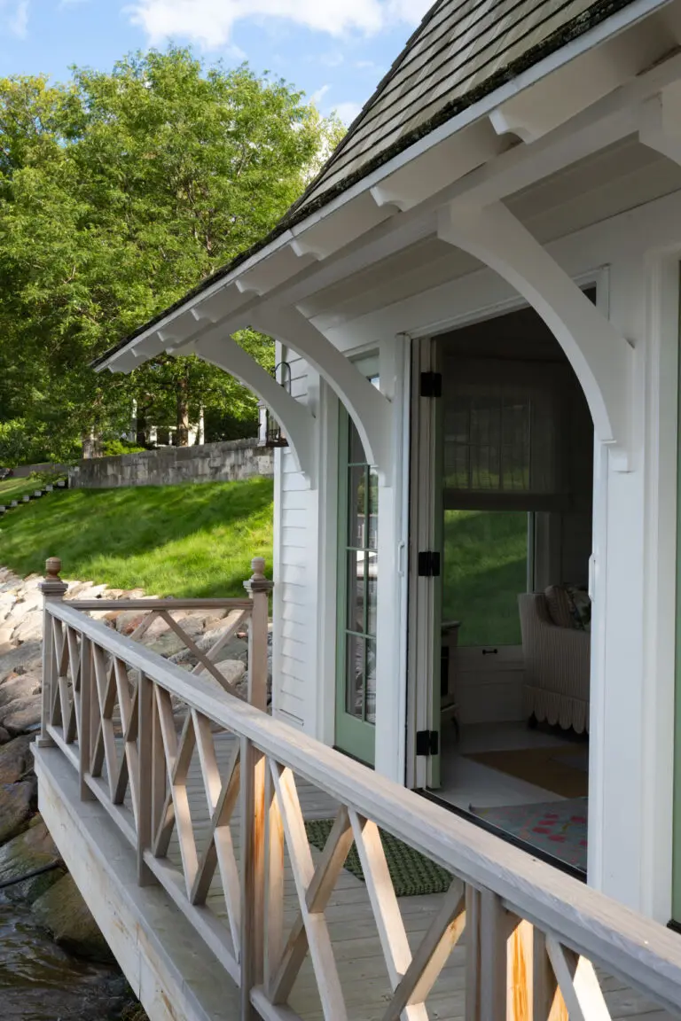 Deephaven Carriage & Boat House