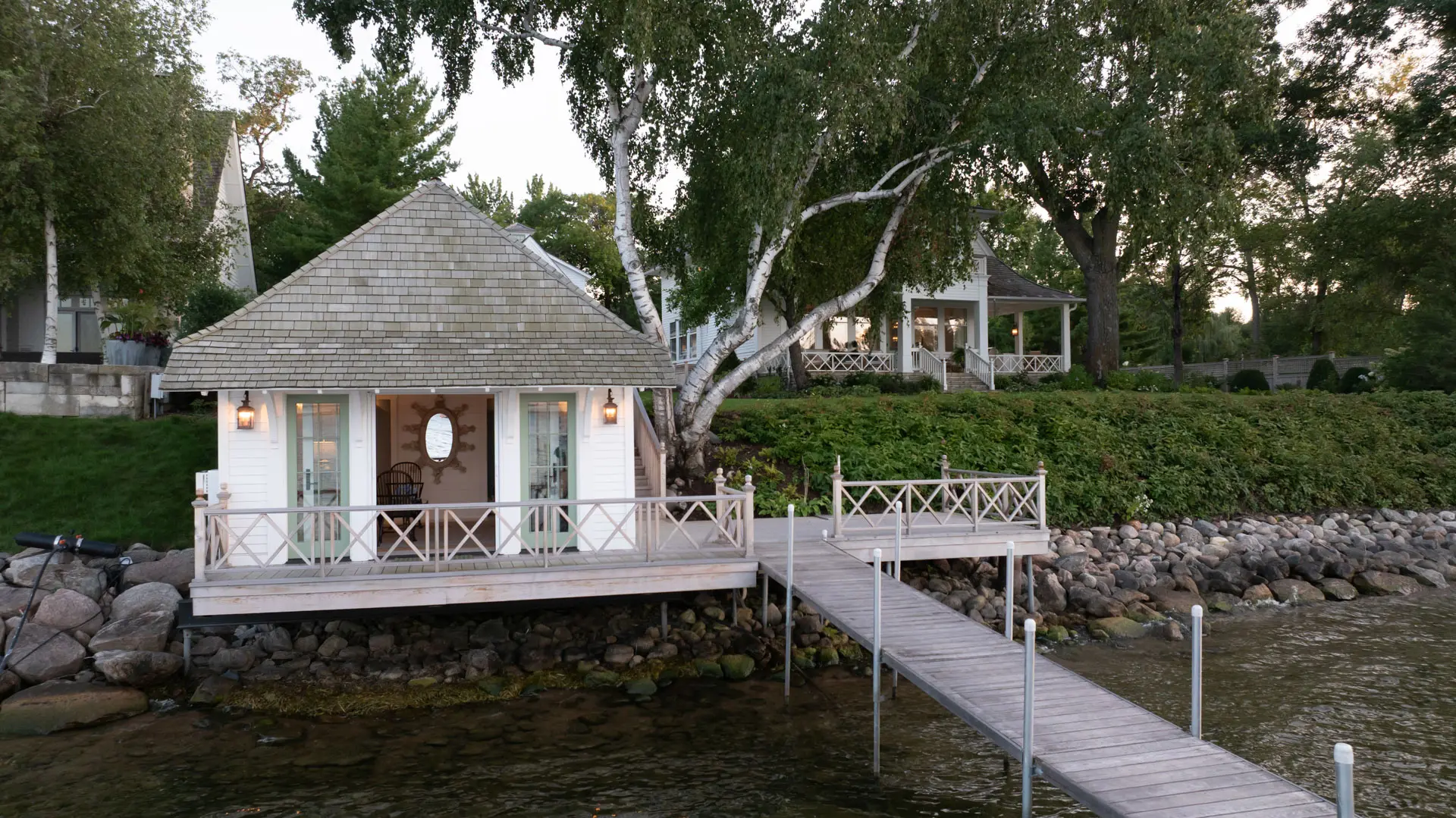 Deephaven Carriage & Boat House