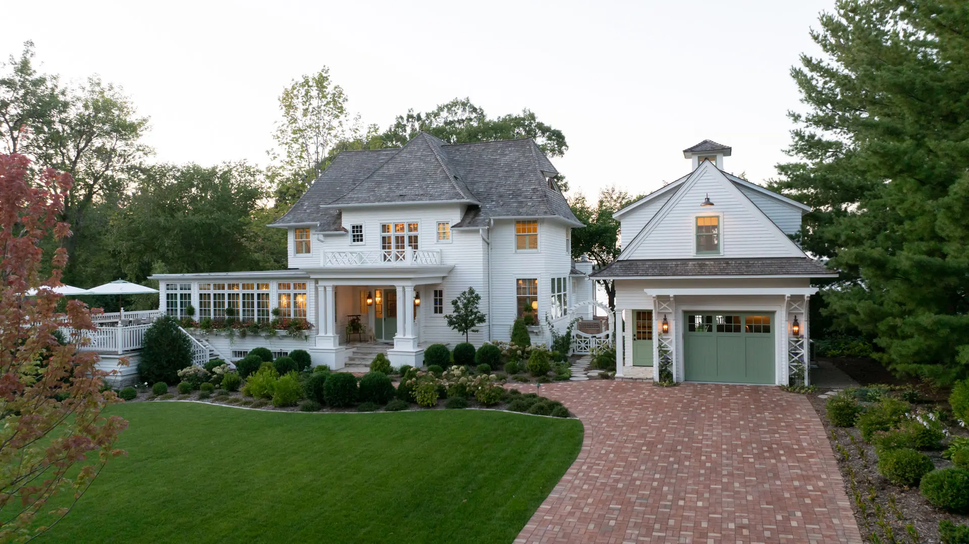 Deephaven Carriage & Boat House