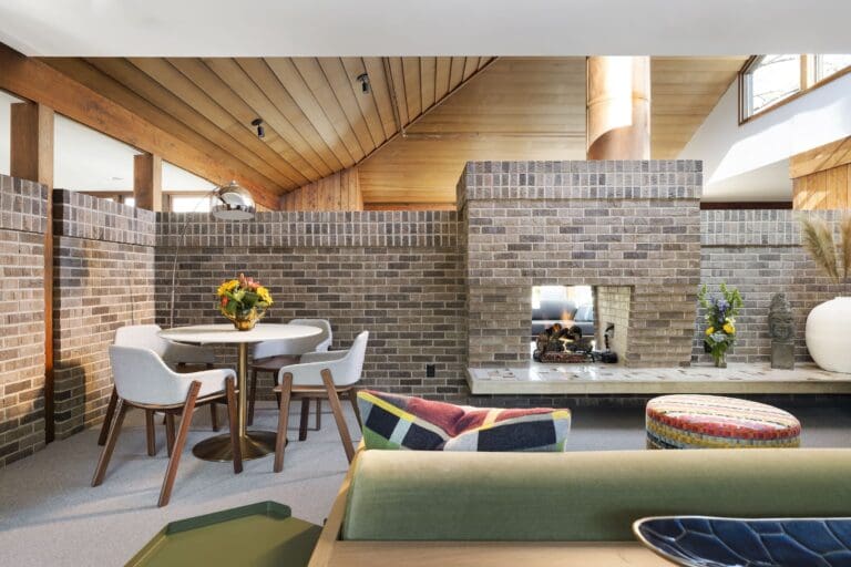 English Rose: Oak Ridge