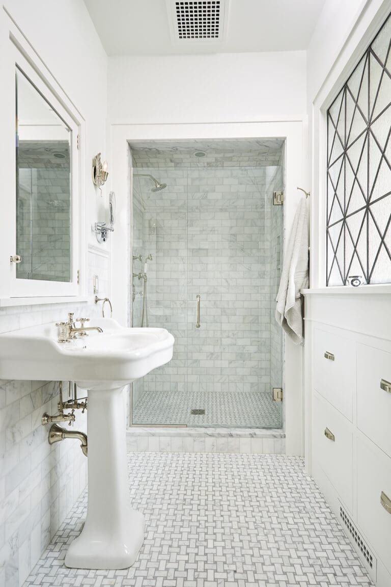 Lowry Hill Carriage House