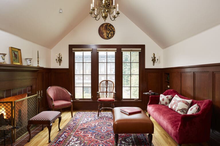 Lowry Hill Carriage House