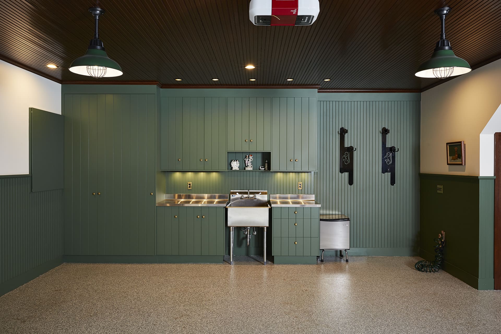 Lowry Hill Carriage House