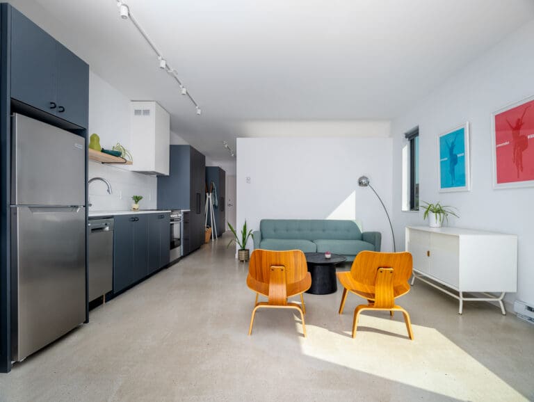 Amp House Apartments