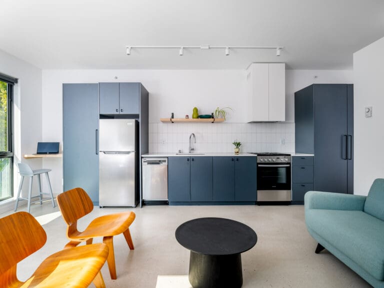 Amp House Apartments