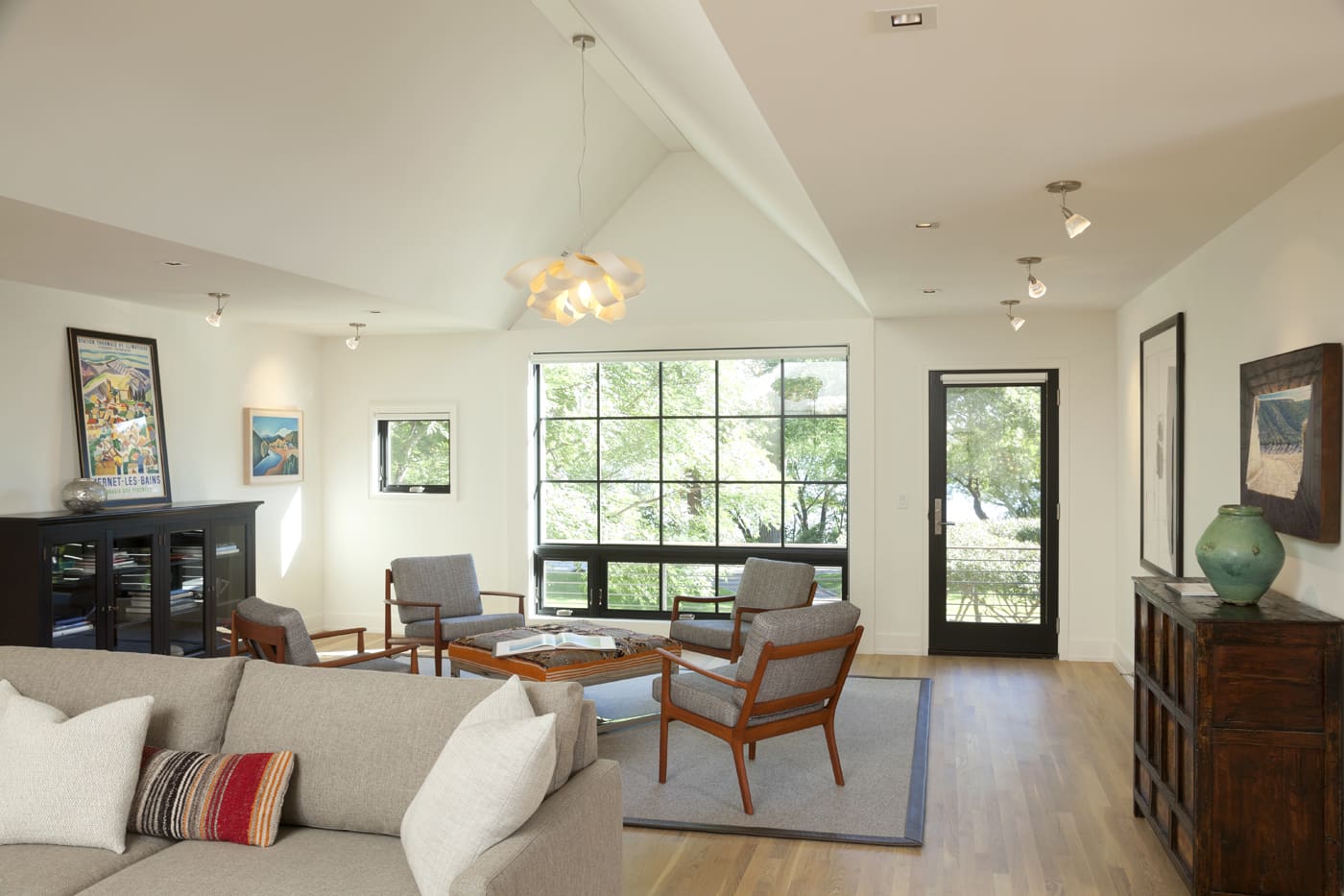 Lake Harriet Contemporary Remodel