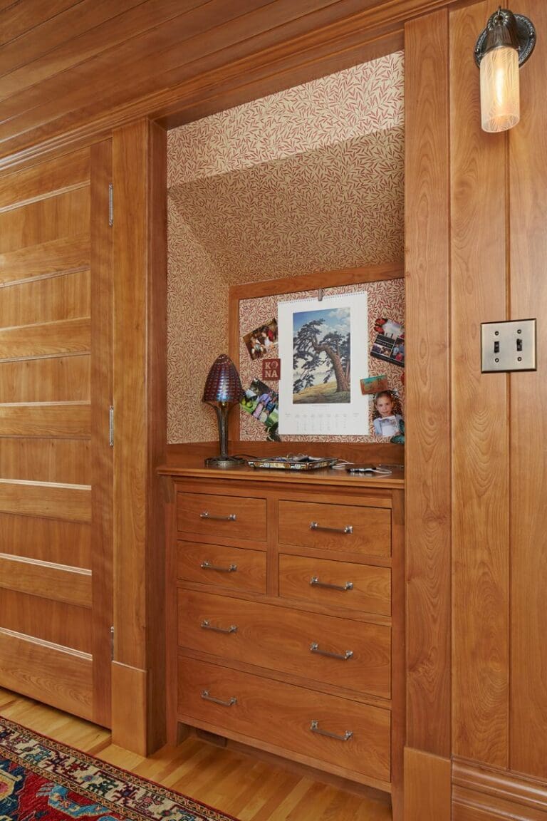 St. Paul Arts & Crafts